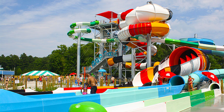 Spend a Day in the Sun at an Amusement Park Near You